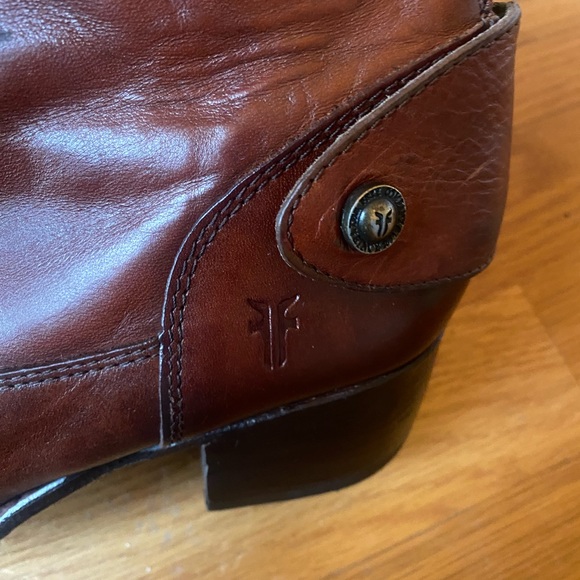 Frye Company cognac booties and purse - Picture 3 of 6